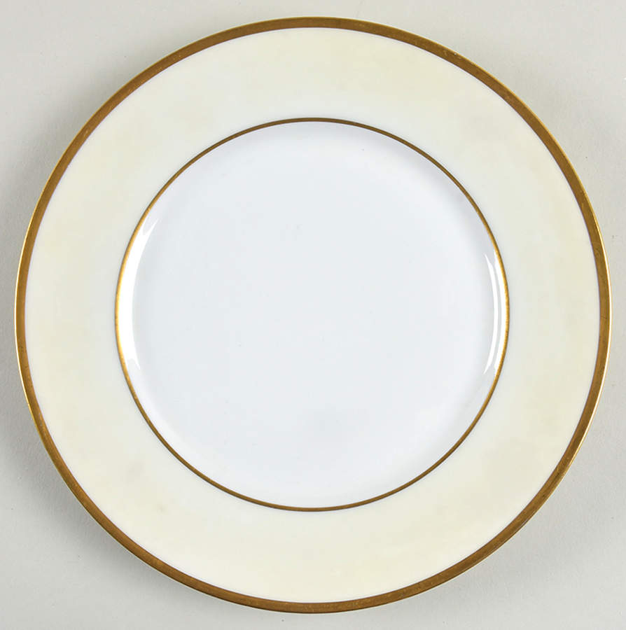 HUT25 Luncheon Plate by Hutschenreuther-1