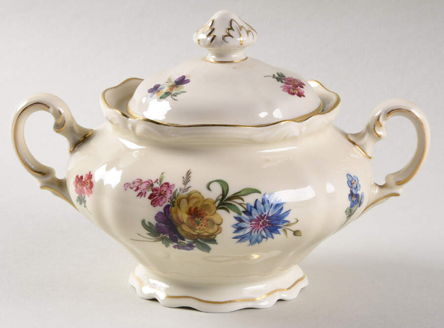 HUT268 Sugar Bowl & Lid by Hutschenreuther-1