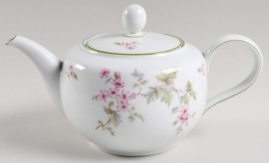 HUT2 (Green Trim) Teapot & Lid by Hutschenreuther-1