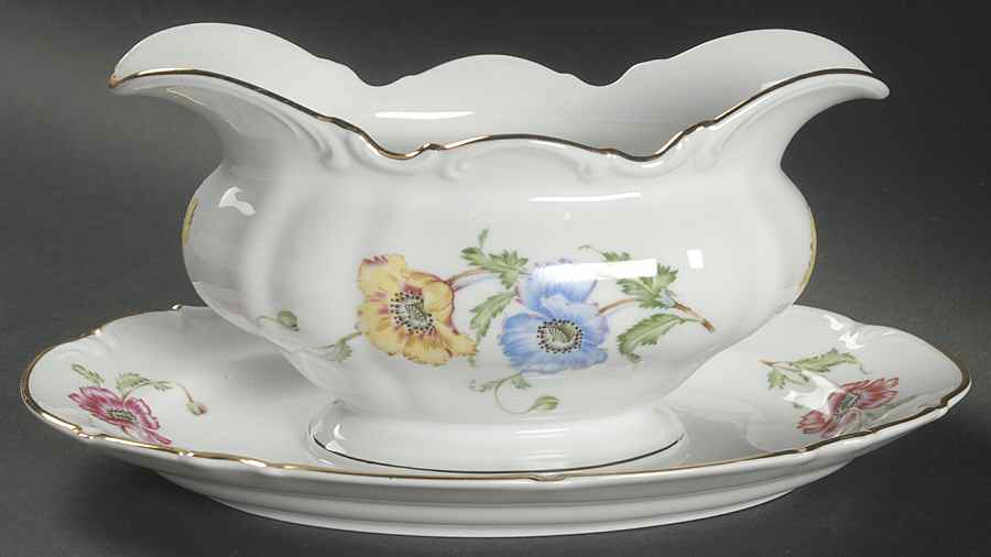 9041 Gravy Boat with Attached Underplate by Hutschenreuther-1