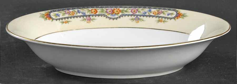 HUT349 10" Oval Vegetable Bowl by Hutschenreuther-1