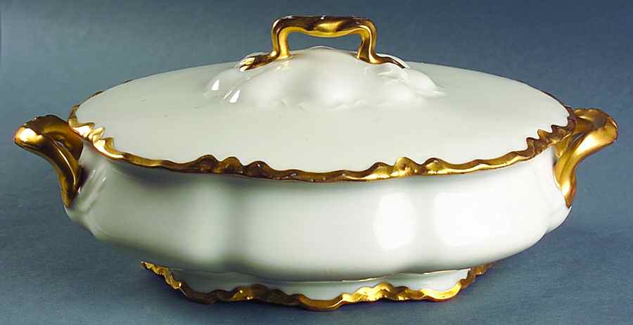 HUT38 Oval Covered Vegetable by Hutschenreuther-1