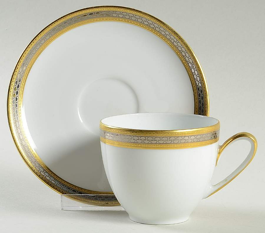 04586 Flat Cup & Saucer Set by Hutschenreuther-1