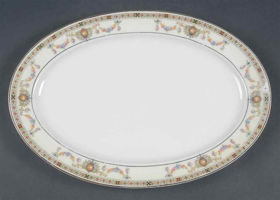 HUT4 13" Oval Serving Platter by Hutschenreuther-1