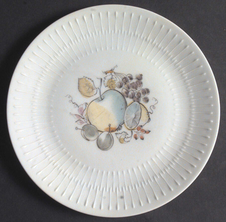 HUT427 Salad Plate by Hutschenreuther-1
