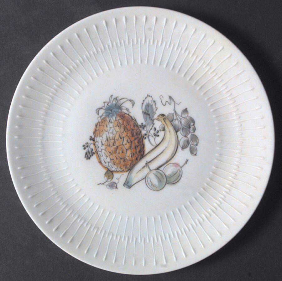 HUT427 Salad Plate by Hutschenreuther-1