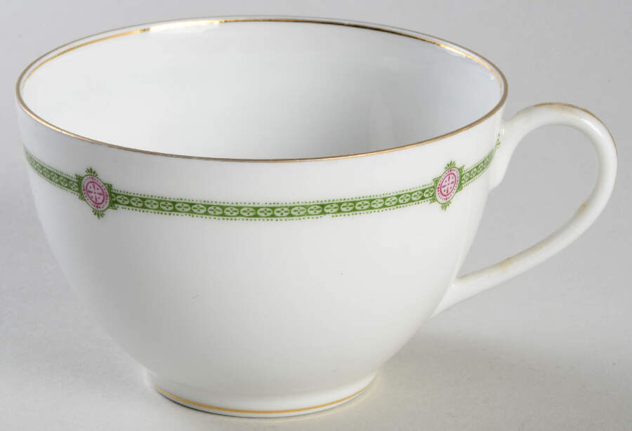HUT455 Flat Cup by Hutschenreuther-1