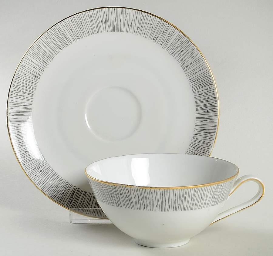 HUT462 Flat Cup & Saucer Set by Hutschenreuther-1