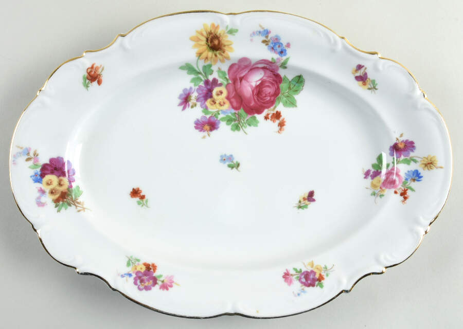 8939 12" Oval Serving Platter by Hutschenreuther-1