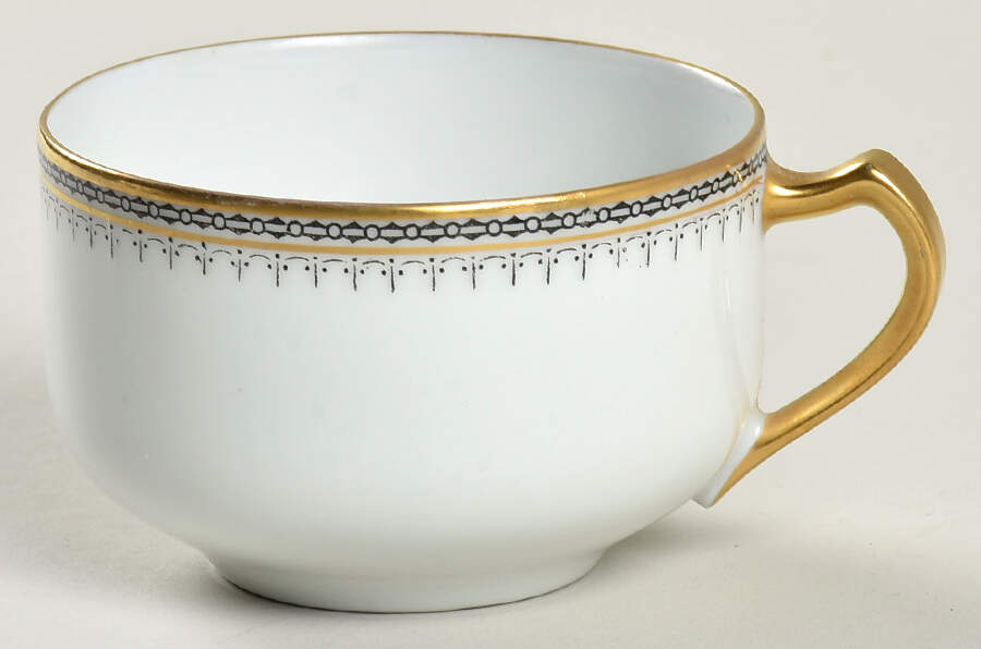 2873 Flat Cup by Hutschenreuther-1