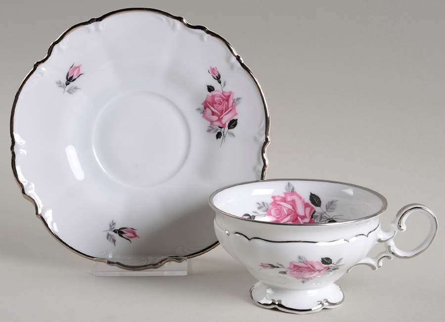 HUT55 Footed Cup & Saucer Set by Hutschenreuther-1