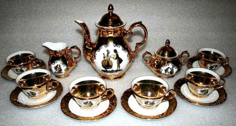 HUT553 Creamer by Hutschenreuther-1