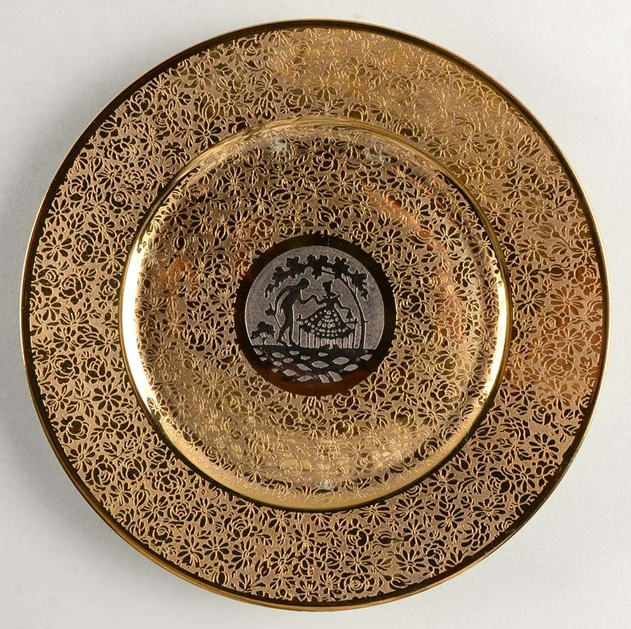 HUT558 Salad Plate by Hutschenreuther-1