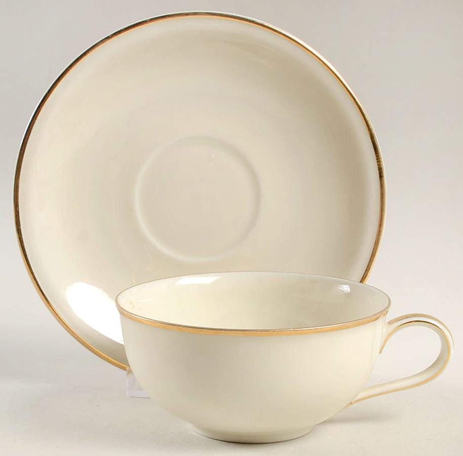 7854 Flat Cup & Saucer Set by Hutschenreuther-1