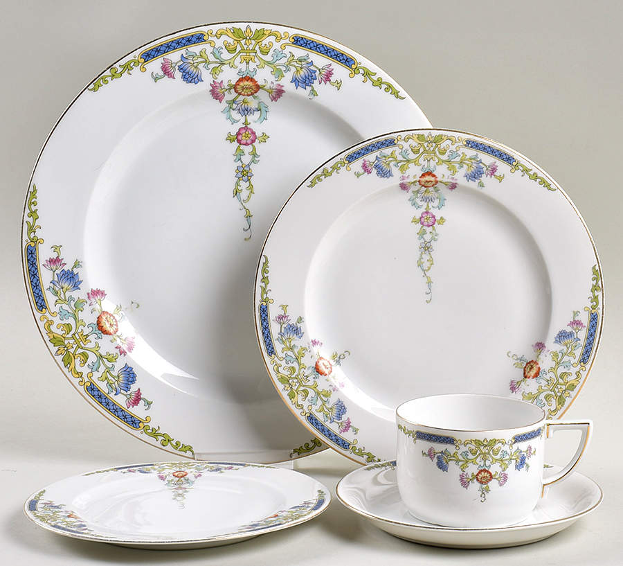 HUT6 5 Piece Place Setting by Hutschenreuther-1