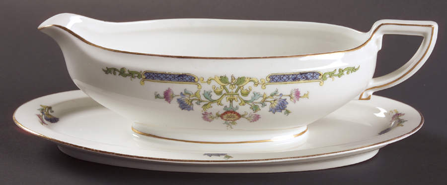 HUT6 Gravy Boat with Attached Underplate by Hutschenreuther-1