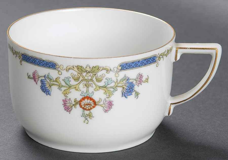 HUT6 Oversized Cup by Hutschenreuther-1