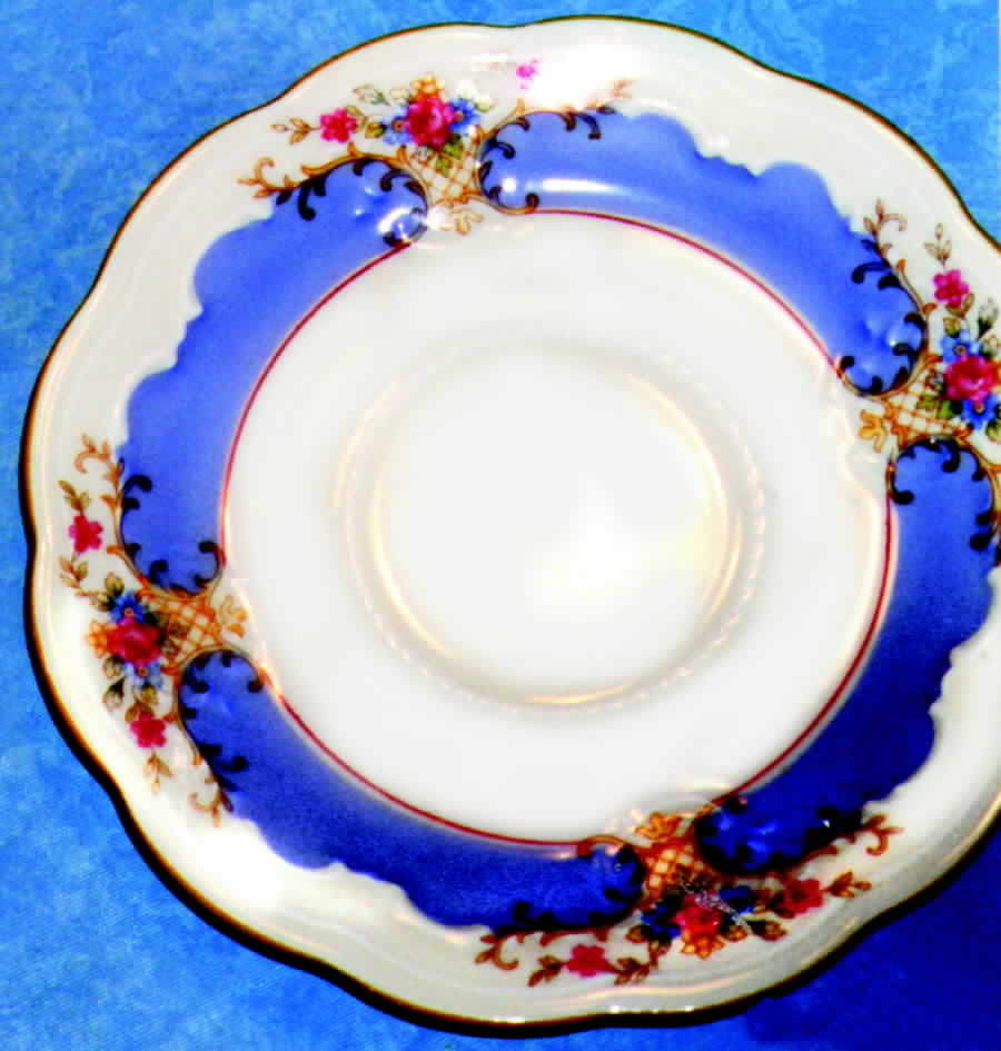 HUT61 Saucer by Hutschenreuther-1