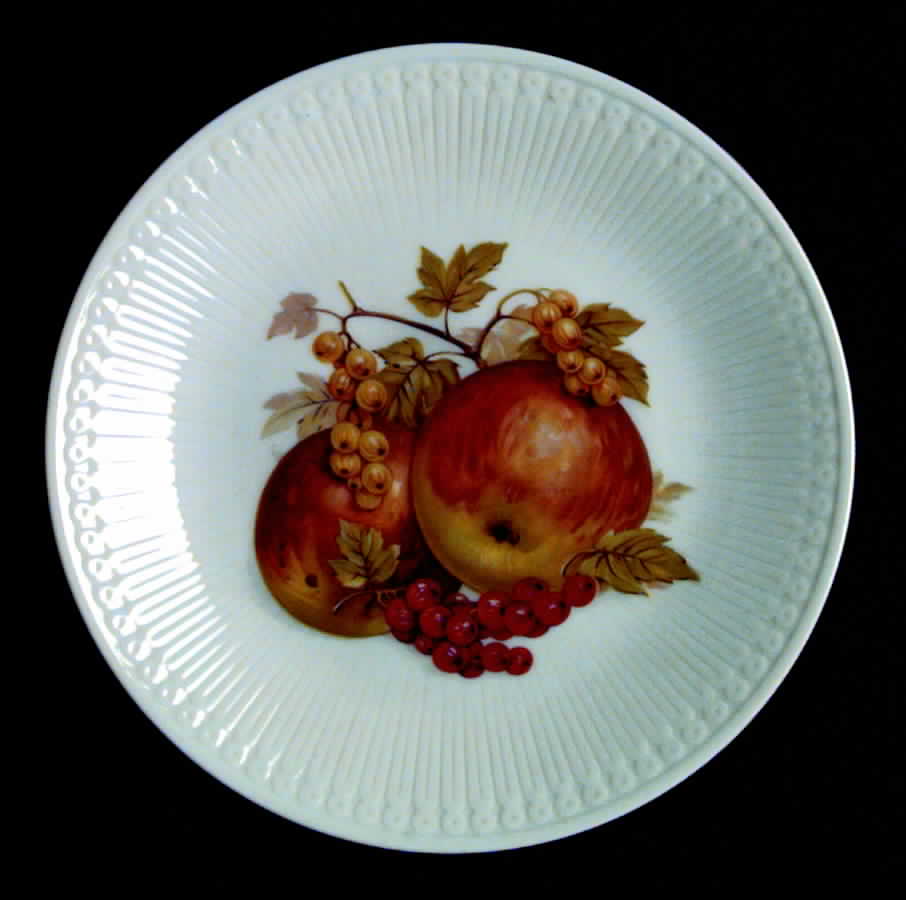 HUT67 Salad Plate by Hutschenreuther-1
