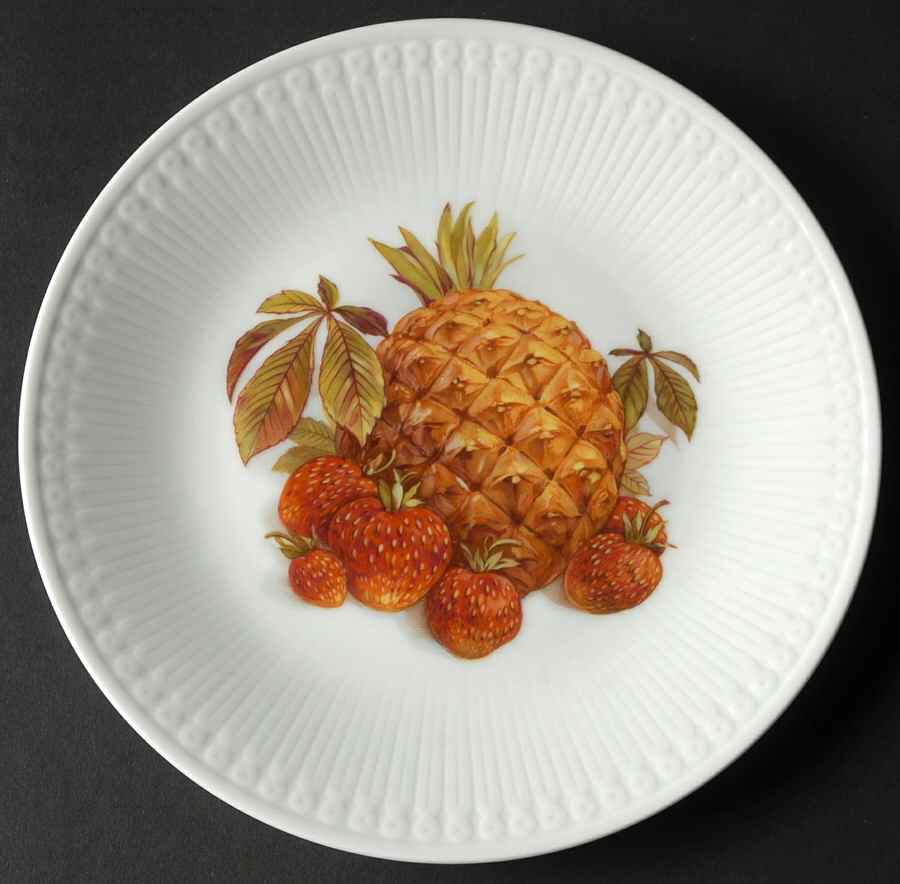 HUT67 Salad Plate by Hutschenreuther-1
