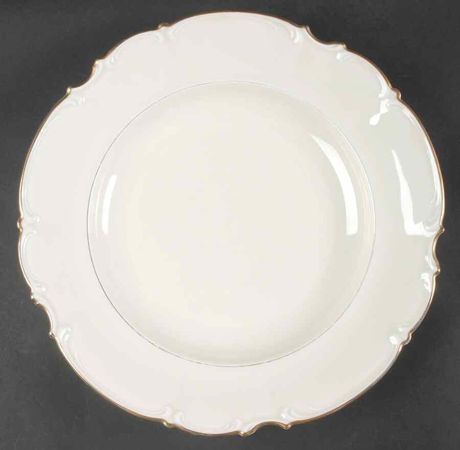 HUT77 12" Chop Plate (Round Platter) by Hutschenreuther-1