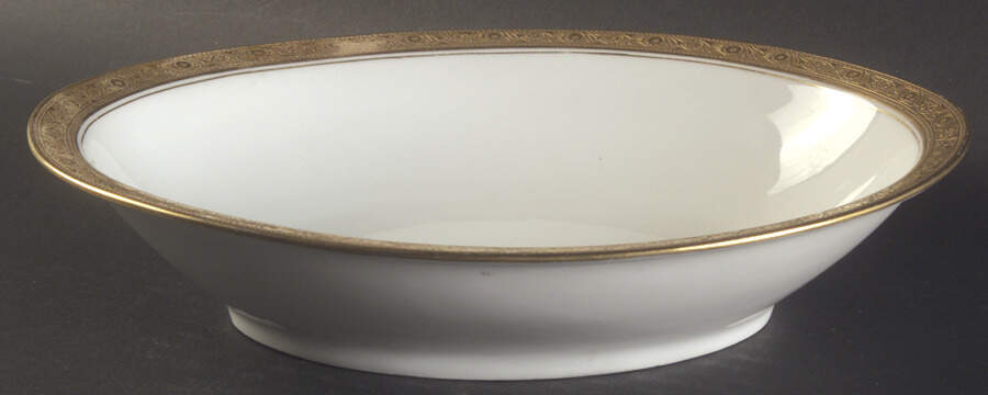 HUT99 10" Oval Vegetable Bowl by Hutschenreuther-1