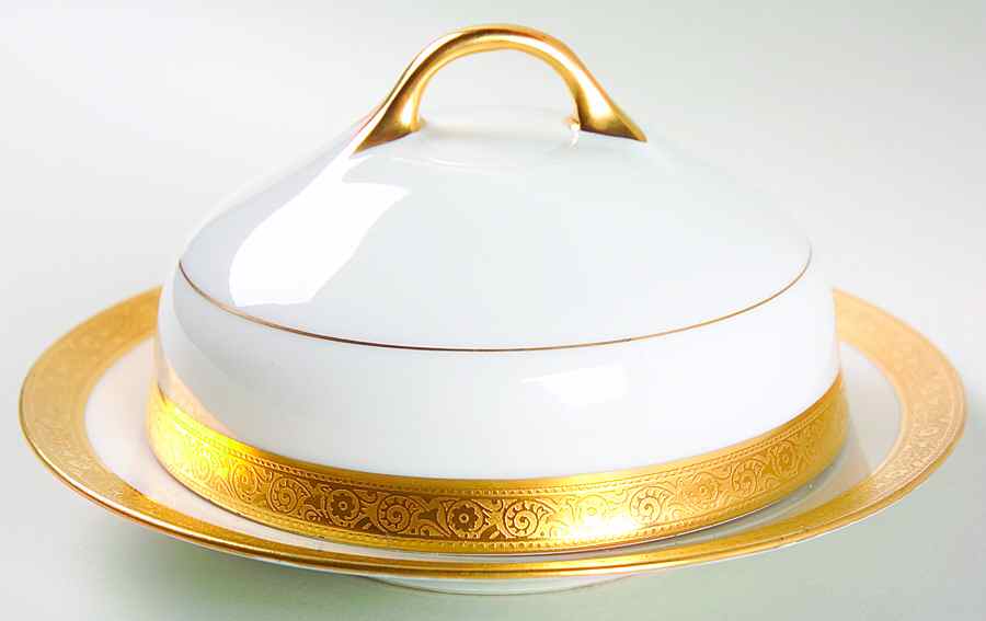 HUT99 Round Covered Butter by Hutschenreuther-1