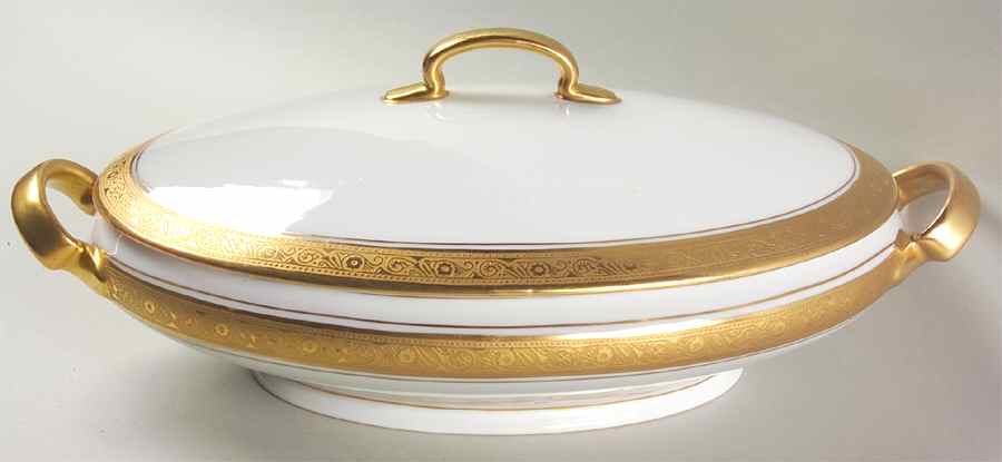 HUT99 Oval Covered Vegetable by Hutschenreuther-1