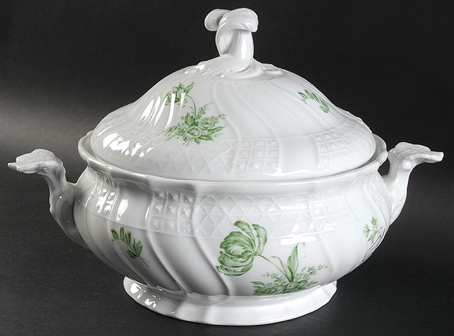 Innsbruck Round Covered Vegetable by Hutschenreuther-1
