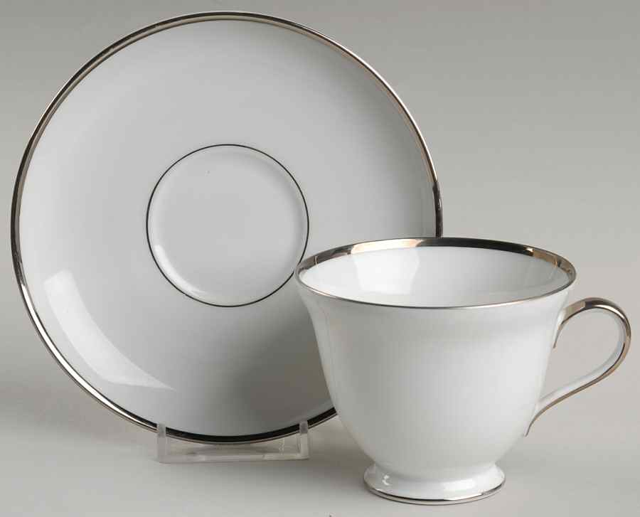 Intermezzo Footed Cup & Saucer Set by Hutschenreuther-1