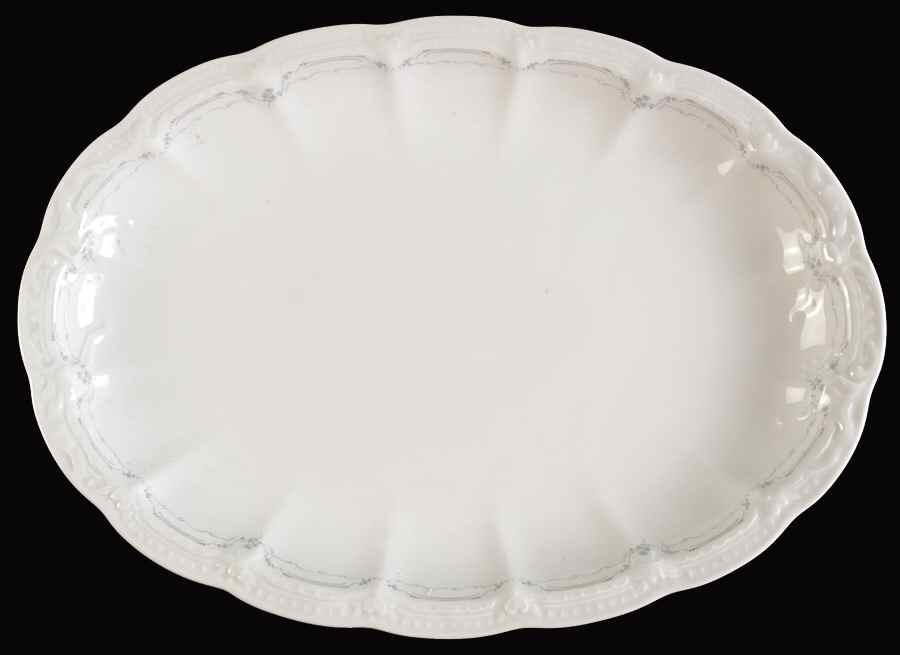 Iris 15" Oval Serving Platter by Hutschenreuther-1