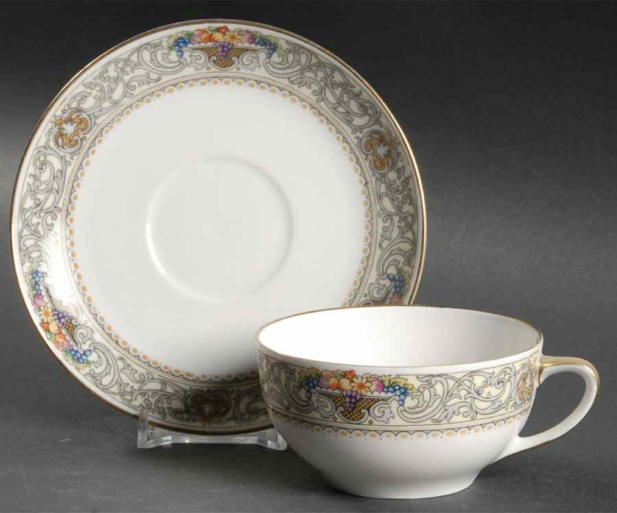 Jaffrey Flat Cup & Saucer Set by Hutschenreuther-1