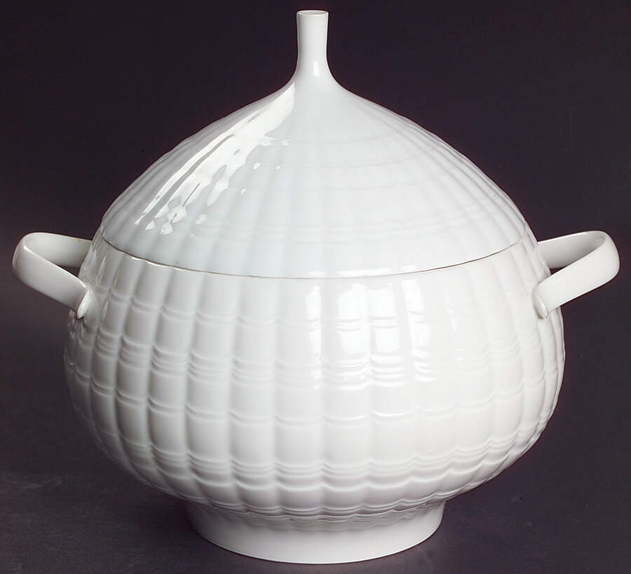 Lucina Round Covered Vegetable by Hutschenreuther-1