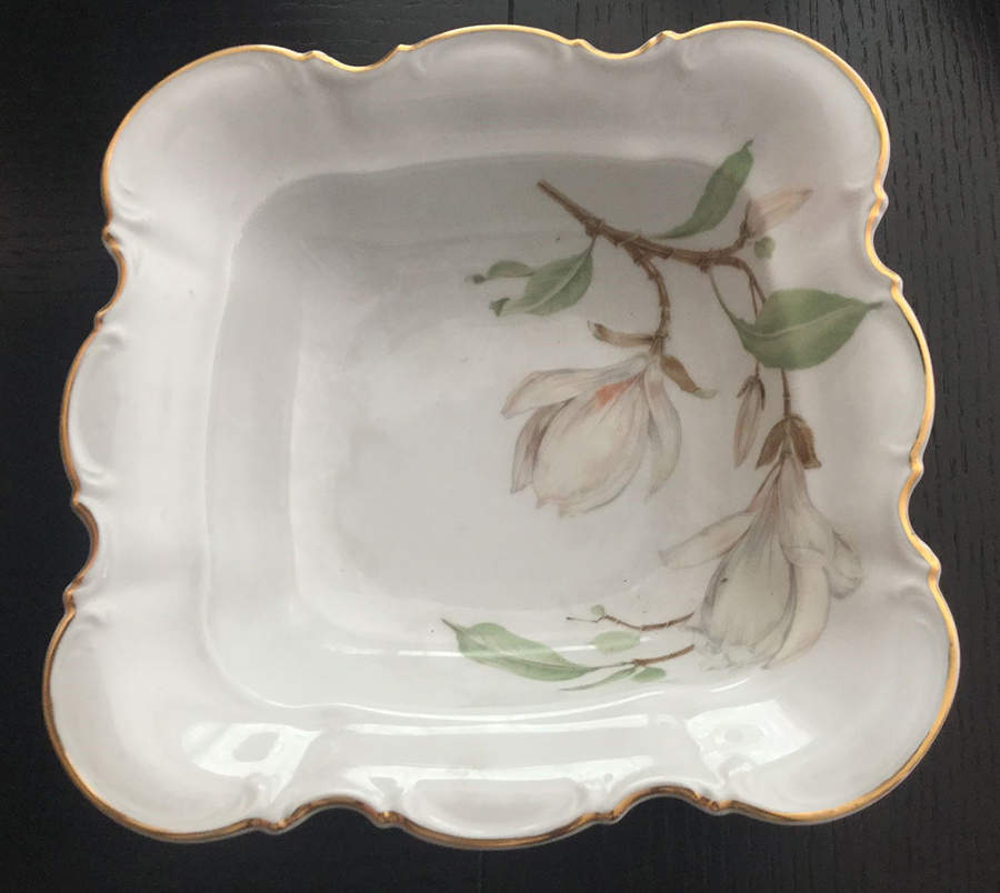 Magnolia (7948, Sylvia, White) 8" Square Vegetable Bowl by Hutschenreuther-1