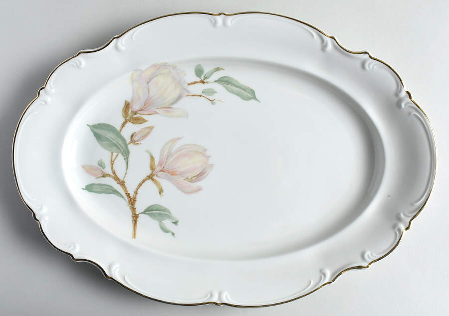 Magnolia (7948, Sylvia, White) 15" Oval Serving Platter by Hutschenreuther-1