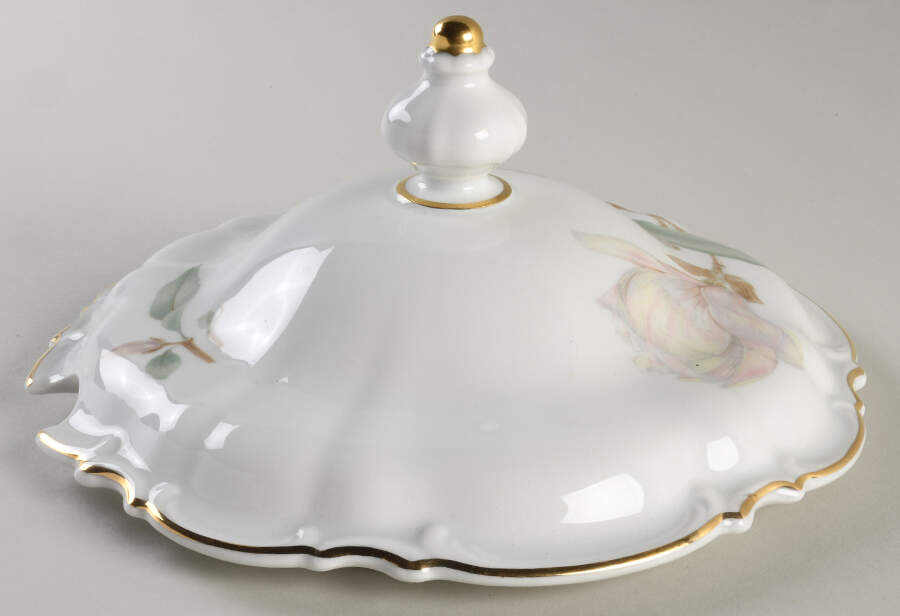 Magnolia (7948, Sylvia, White) Lid for Tureen by Hutschenreuther-1