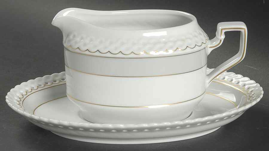Marie Helene Gravy Boat & Underplate by Hutschenreuther-1