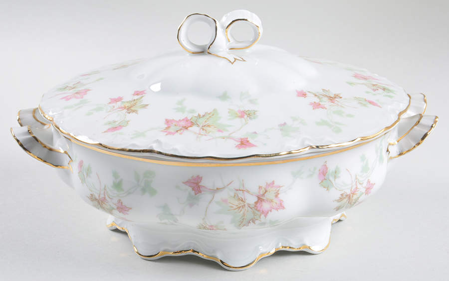 Maple Leaf (Scalloped) Round Covered Vegetable by Hutschenreuther-1