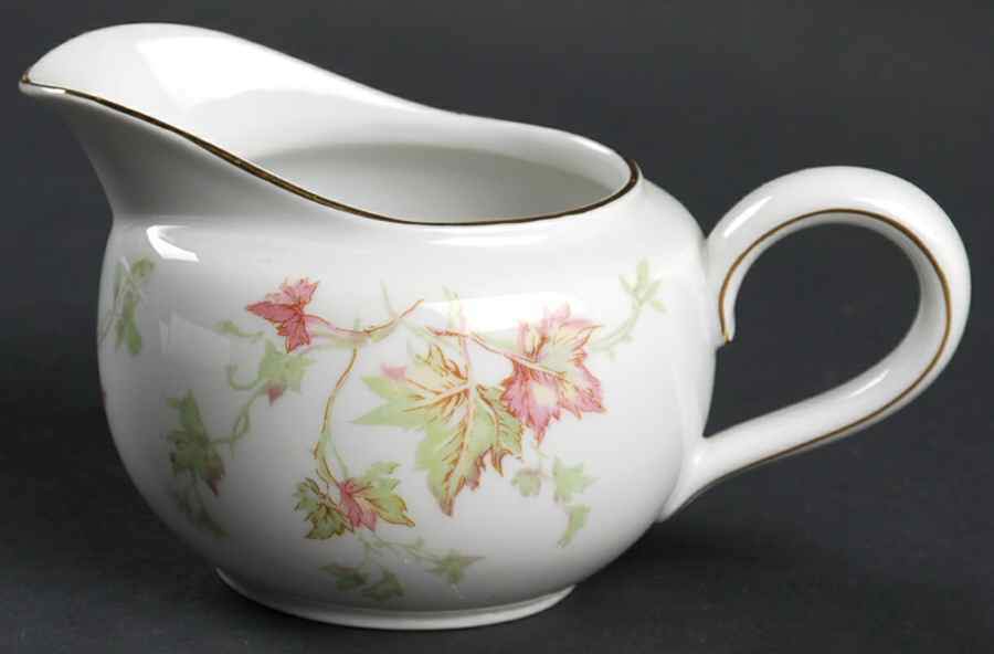 Maple Leaf (Smooth) Creamer by Hutschenreuther-1