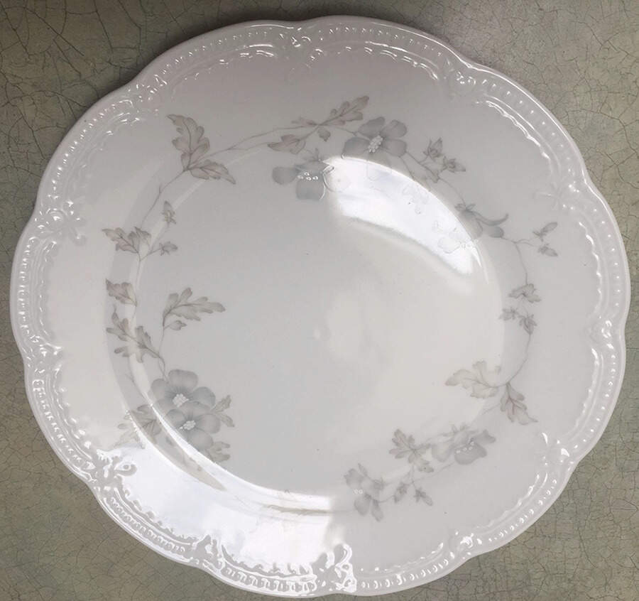 Malvis Dinner Plate by Hutschenreuther-1