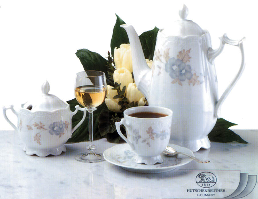 Malvis Coffee Pot & Lid by Hutschenreuther-1
