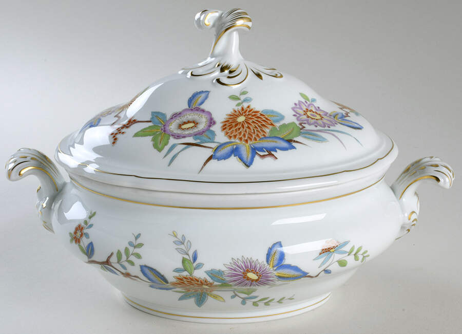Mandalay Oval Covered Vegetable by Hutschenreuther-1