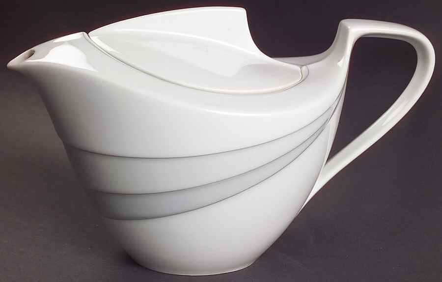 Marquis Teapot & Lid by Hutschenreuther-1