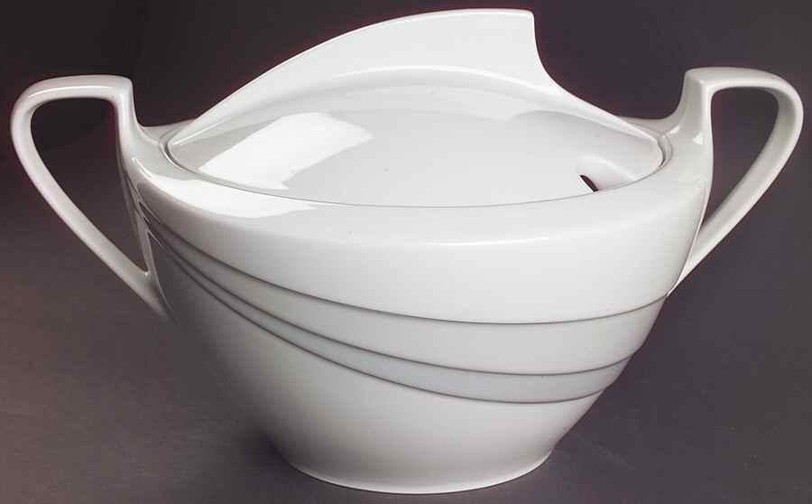 Marquis Tureen &  Lid by Hutschenreuther-1