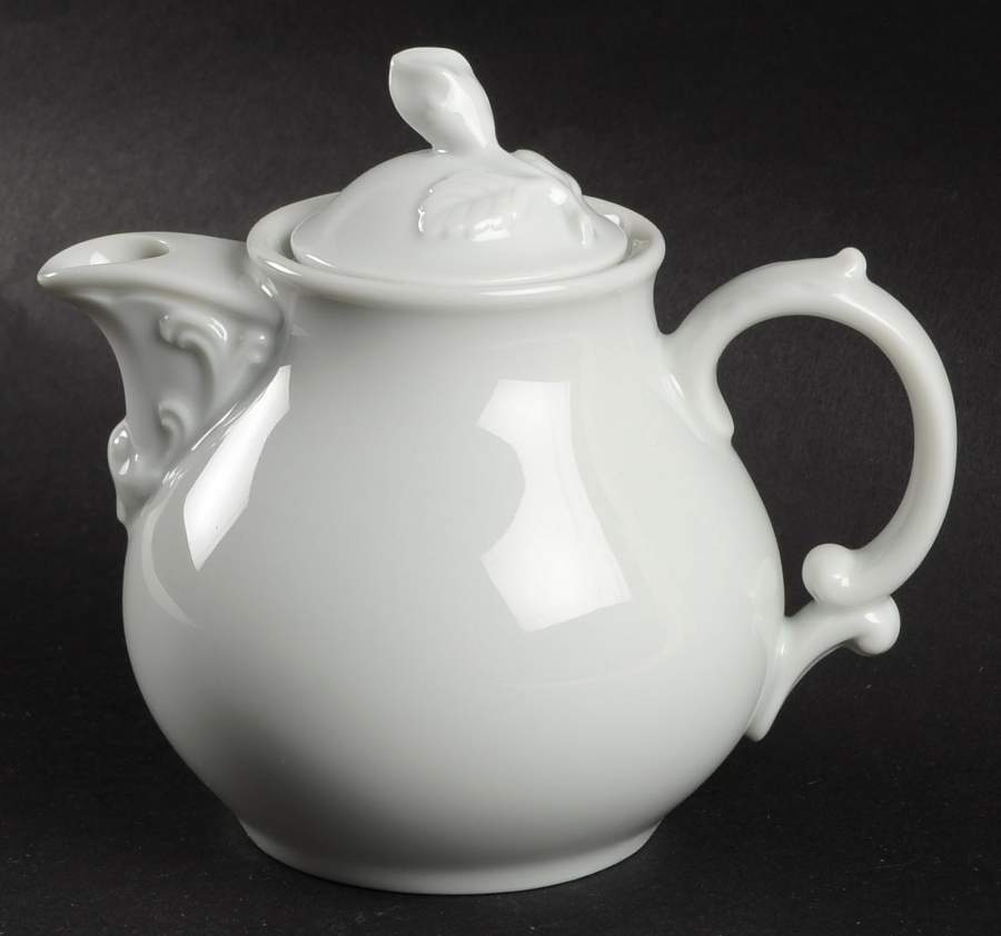 Maria Theresia Individual Teapot & Lid by Hutschenreuther-1