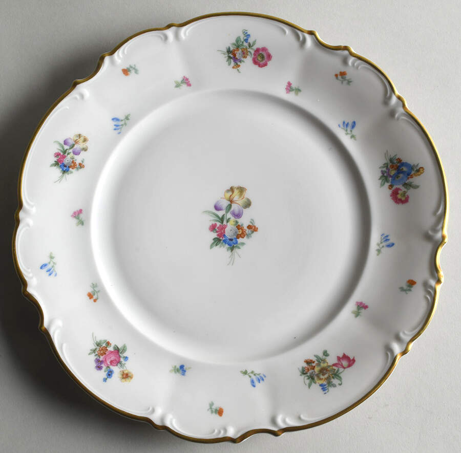 Mayfair (White, 7619) Dinner Plate by Hutschenreuther-1