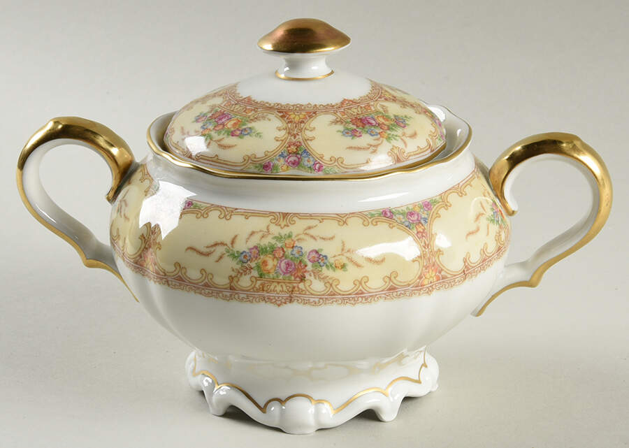 The Meadowbrook Sugar Bowl & Lid by Hutschenreuther-1