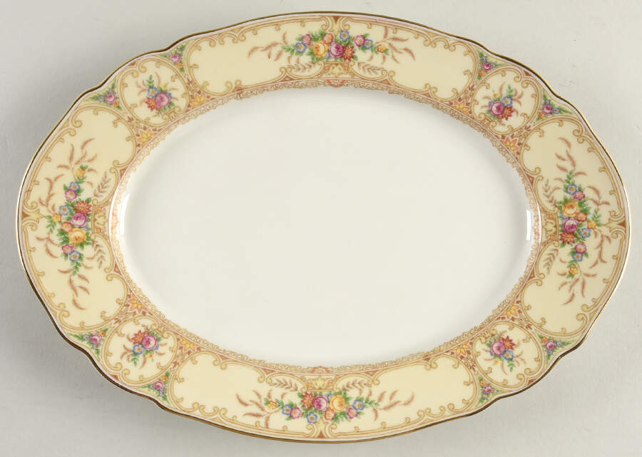 The Meadowbrook 12" Oval Serving Platter by Hutschenreuther-1