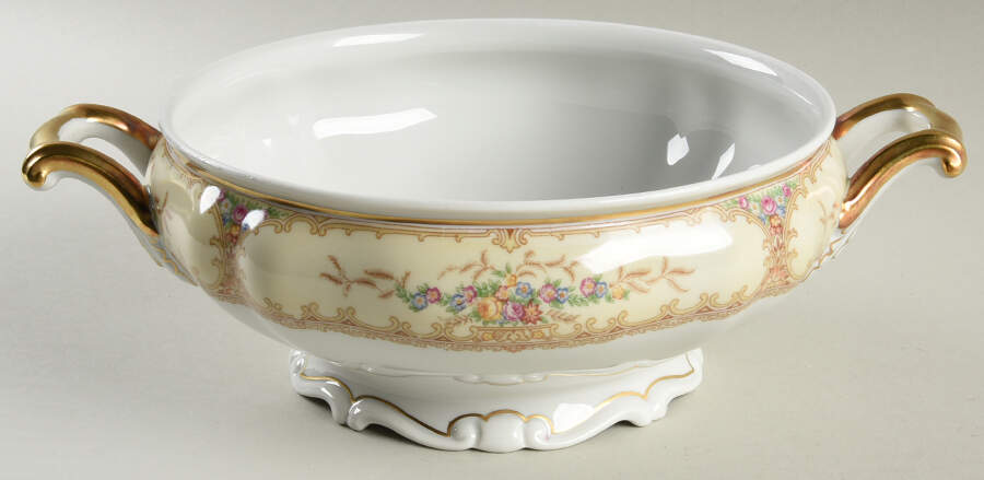 The Meadowbrook Round Vegetable No Lid by Hutschenreuther-1