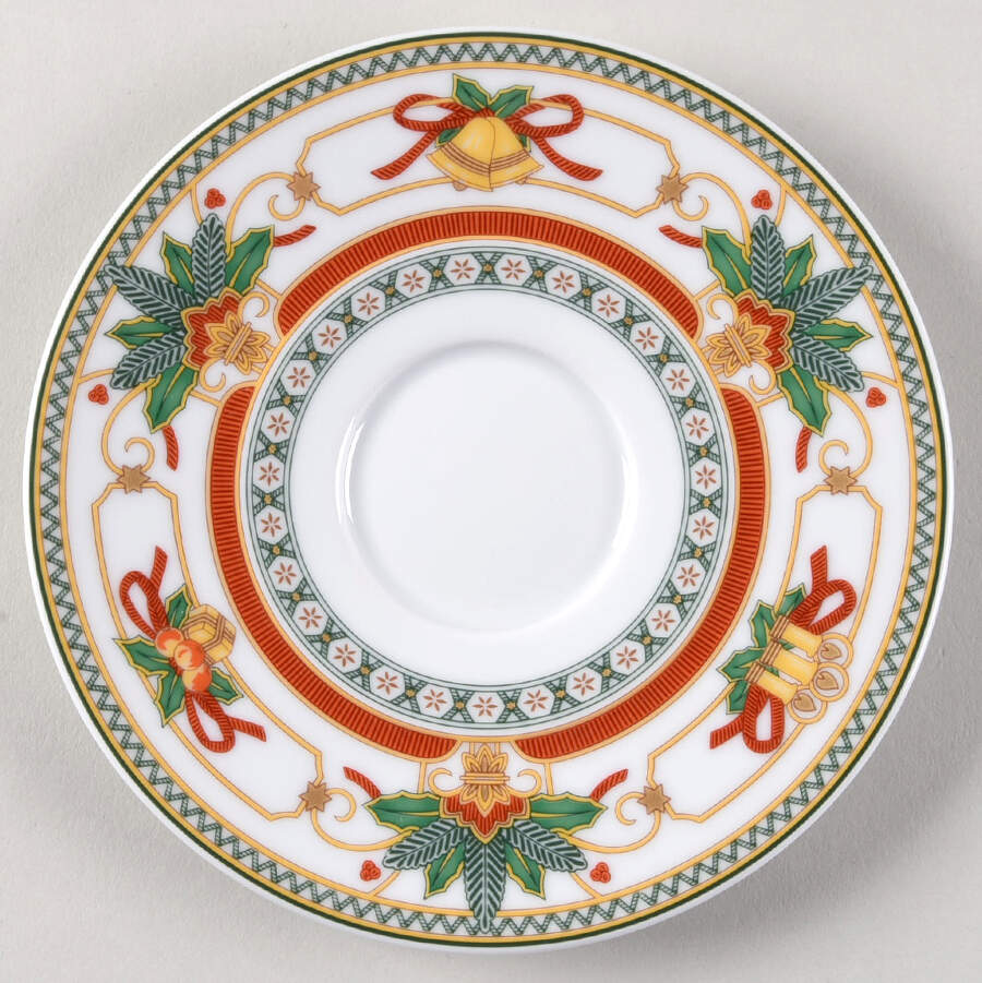 Merry Christmas Saucer for Flat Cup by Hutschenreuther-1